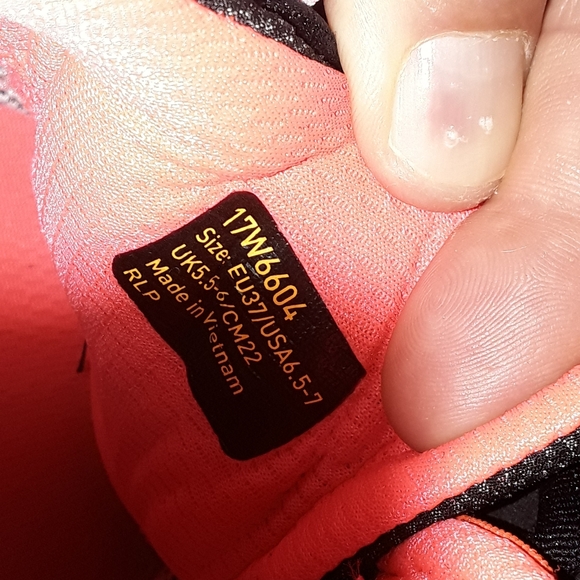 Vibram FiveFinger V-Train (USA size 6.5-7 / EU 37) - Picture 5 of 7